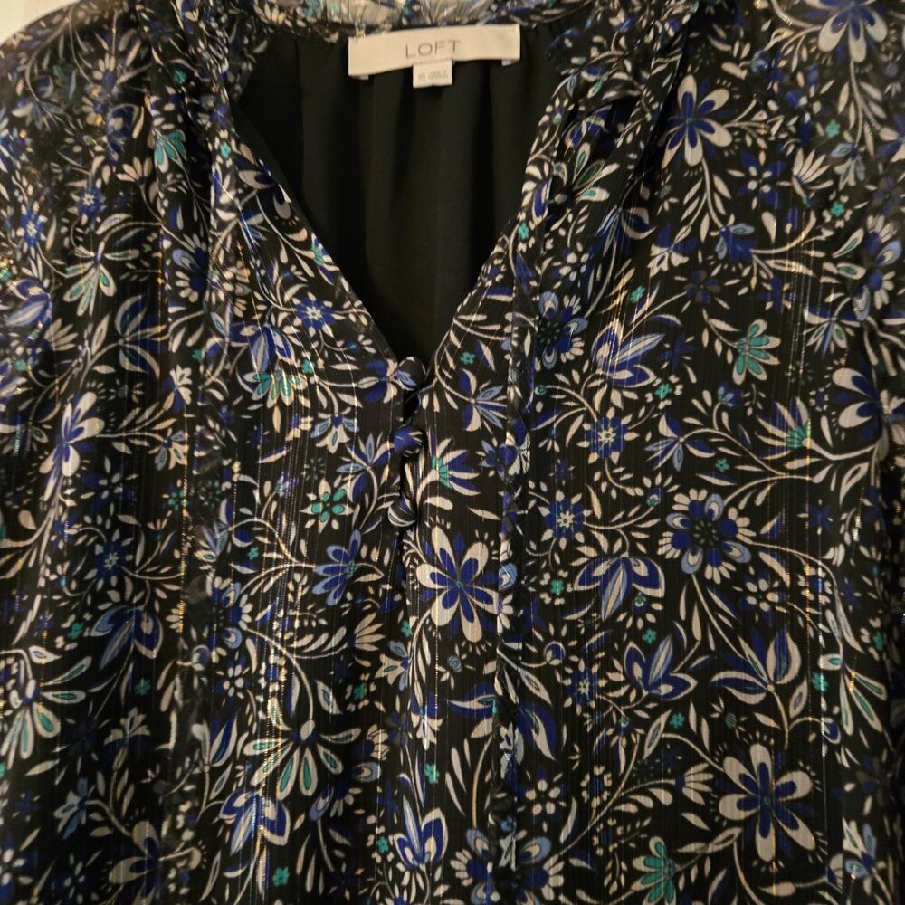 Womens Bundle of 3 Size XS Blouses from Loft - Picture 12 of 16